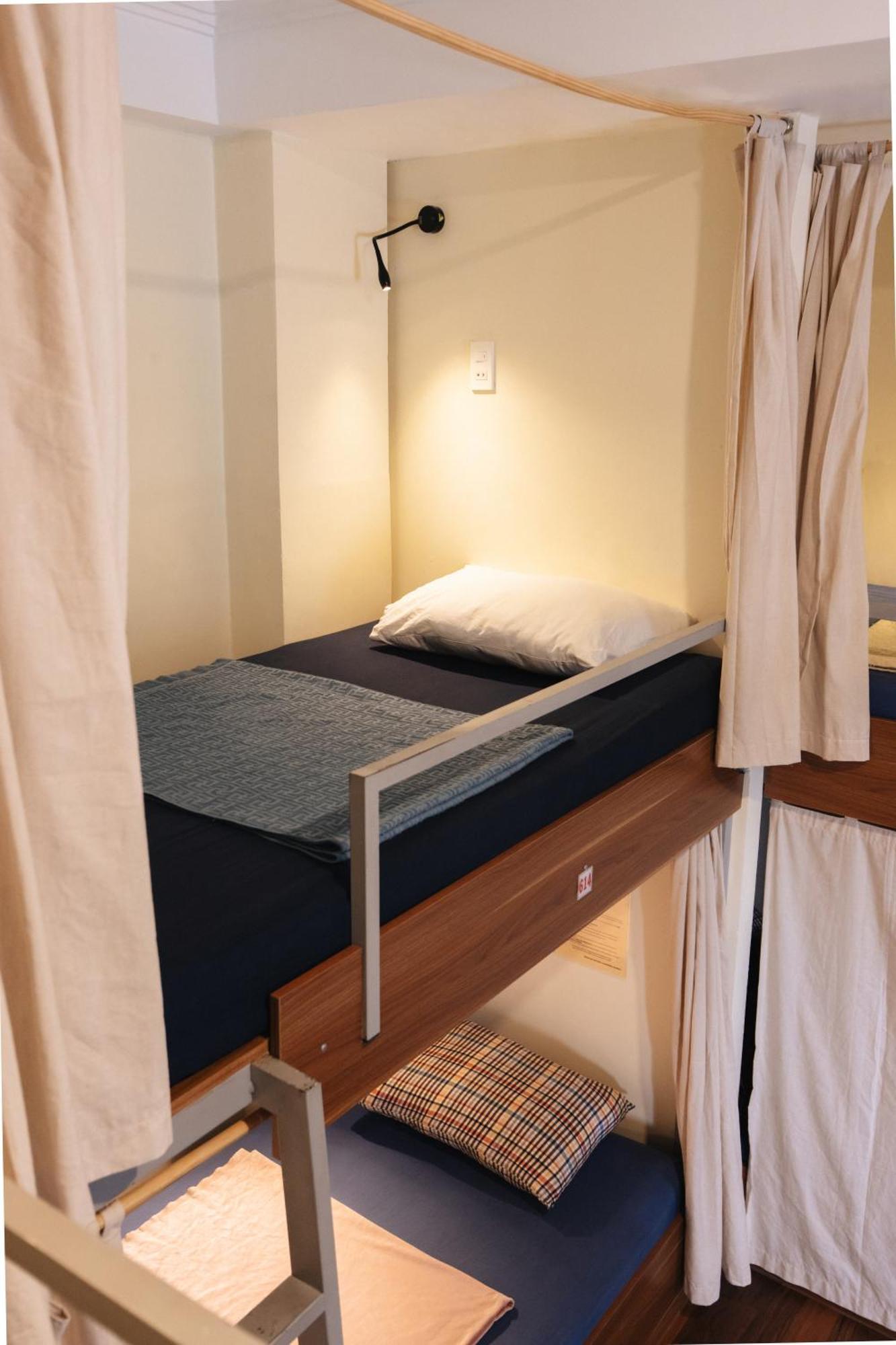 9 Hostel And Suites Ho Chi Minh City Bagian luar foto